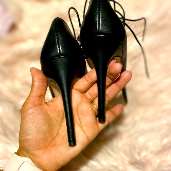 Heels 👠 - Picture 5 of 9